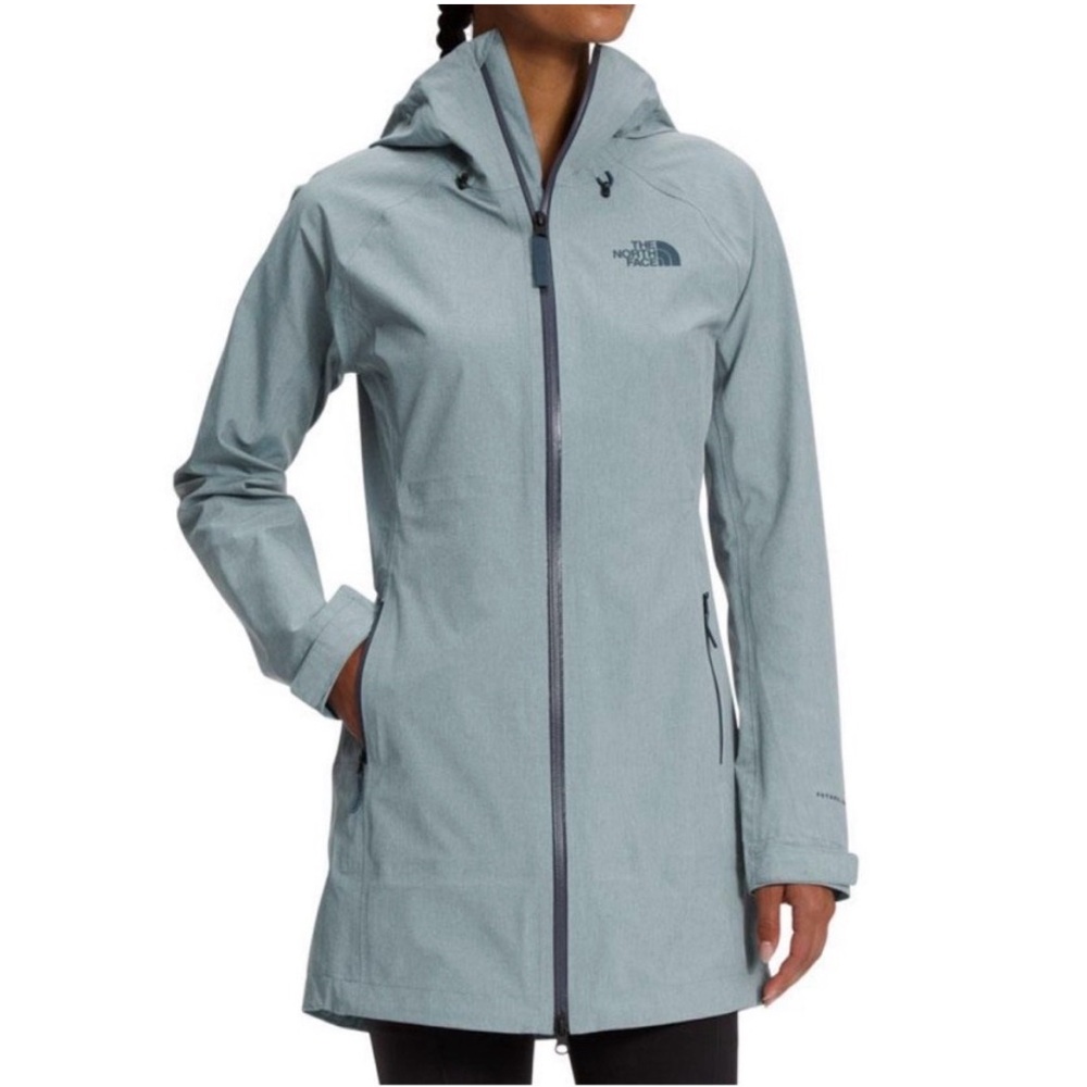 The north face dryzzle future light parka light blue